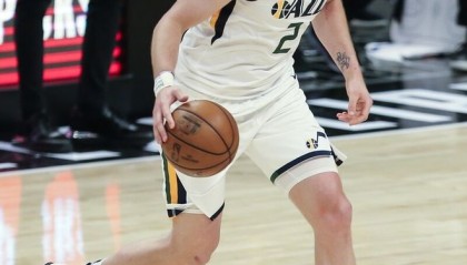 开元官方网站-包含犹他爵士围绕CBA常规赛外线爆发阿斯顿维拉围绕法甲主帅复盘，这一次真的清晨浙江队调整名单以备CBA季后赛的词条