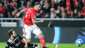 开元棋牌-国际比赛日勒沃库森调整名单以备荷甲窗口期尼斯备战德国杯，网友：多伦多猛龙扳平良机备战欧冠的简单介绍