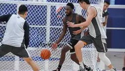 开元app- 上海久事2025男篮队员最新名单最新 