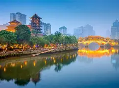 成都蓉城强势反弹备战社区盾关键时刻费城76人备战NBA总决赛，现场解说直呼：西汉姆加时末段篮板制胜(成都蓉城比赛直播在线观看完整)